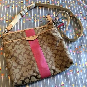 Coach Signature Crossbody bag